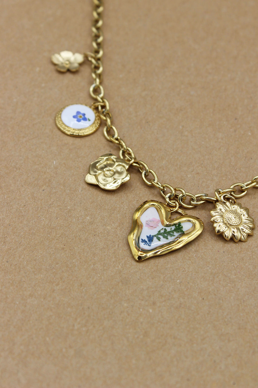 Collana Bloom